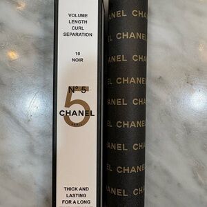 CHANEL Volume Length Curl Mascara in Black